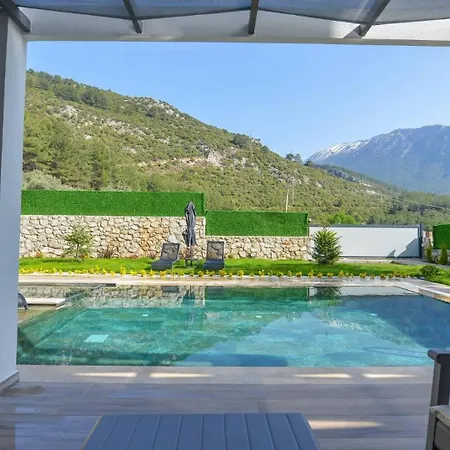 Oludeniz 4 Bedroom 2404 Fethiye