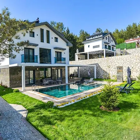 Oludeniz 4 Bedroom 2404 * Фетхие