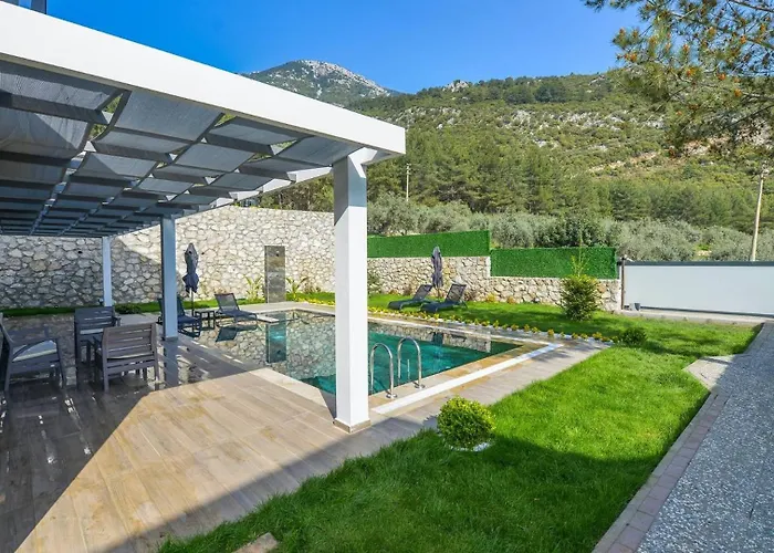 Oludeniz 4 Bedroom 2404 Вилла Фетхие