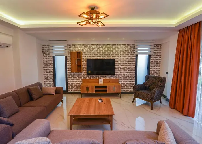 Oludeniz 4 Bedroom 2404