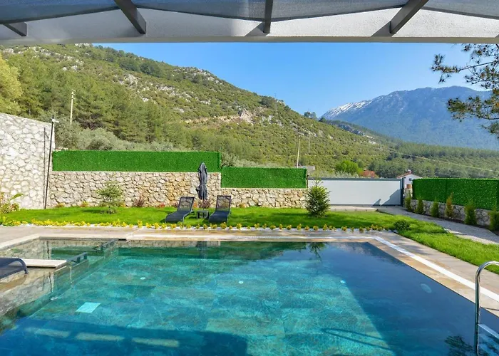 Вилла Oludeniz 4 Bedroom 2404 *
