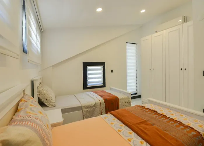 Oludeniz 4 Bedroom 2404 *